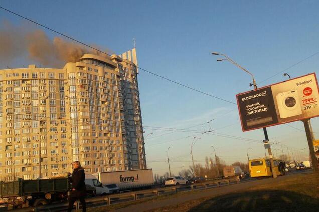 Пожар в ЖК "Парк Стоун" в Киеве