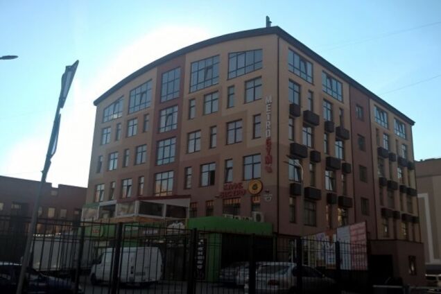 Черная дыра: НАН Украины тратит баснословные деньги на квартиры