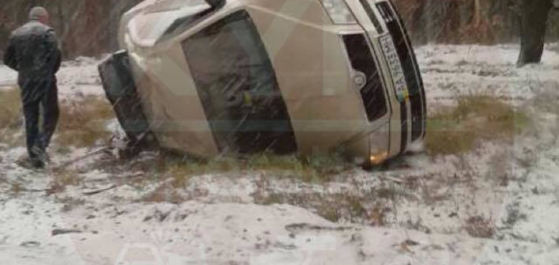 Почти 1400 ДТП и 11 погибших: стало известно о последствиях первого снега в Украине