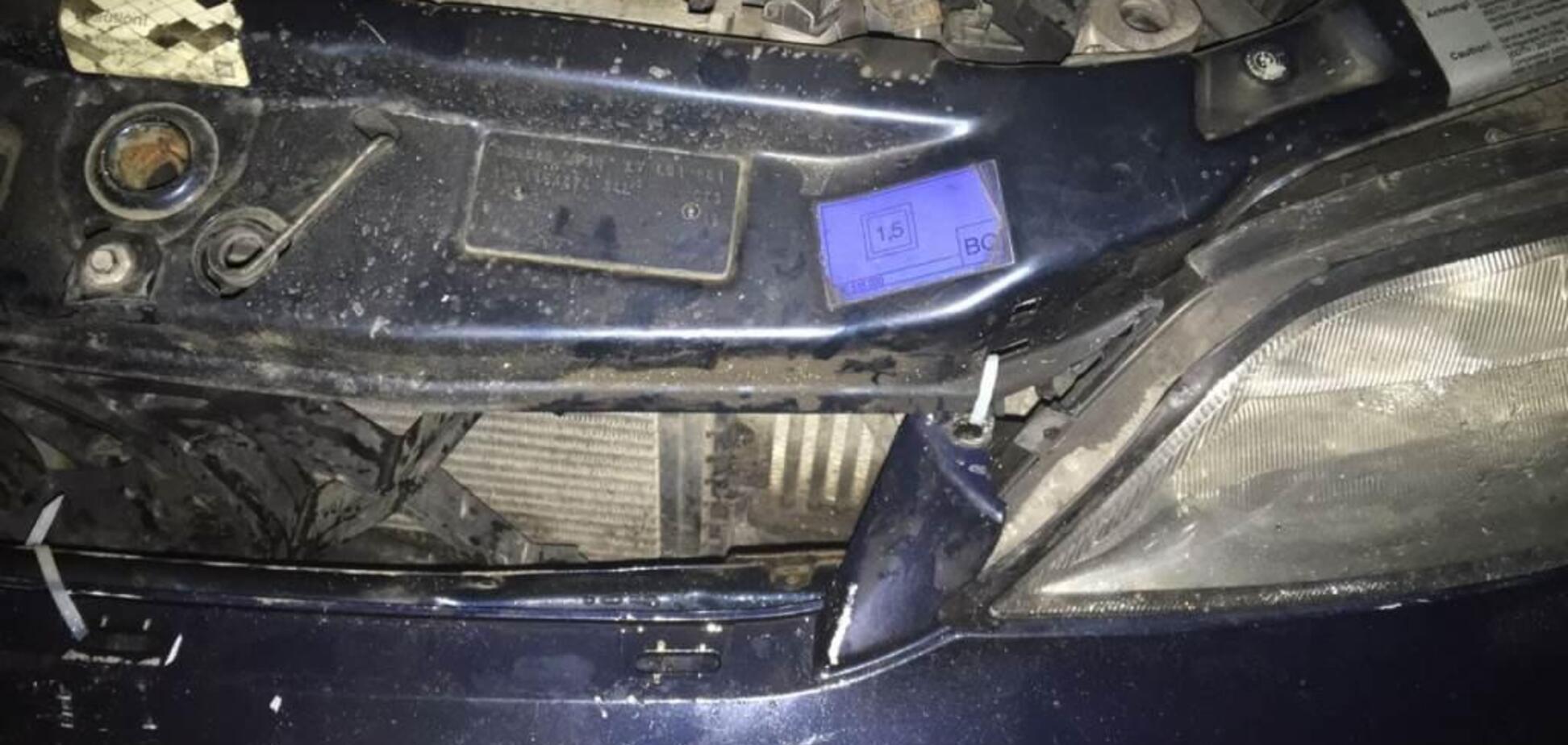 Под Киевом пьяный водитель на евроавто сбил детей и сбежал: подробности аварии
