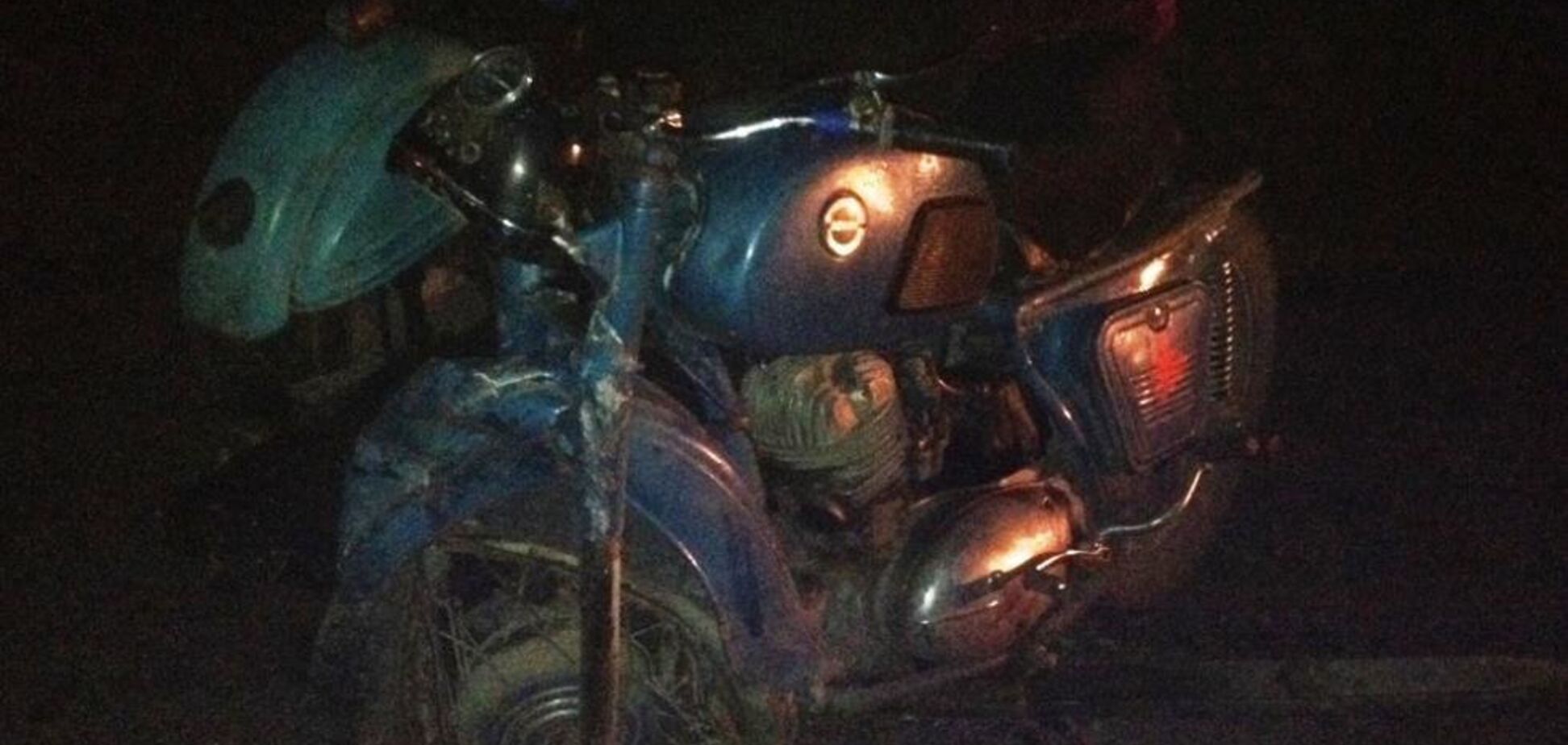 В Запорожской области мотоциклист влетел в 'Мерседес Спринтер'