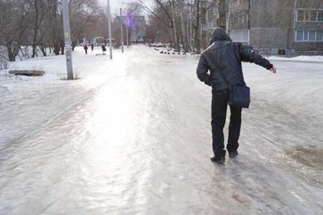 Зеркало на дорогах: киевлян напугали зимним прогнозом на четверг