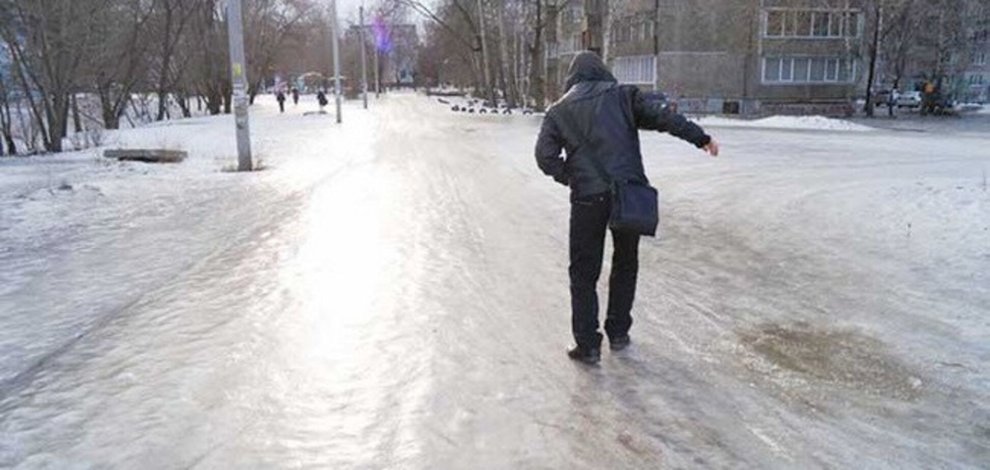 Зеркало на дорогах: киевлян напугали зимним прогнозом на четверг