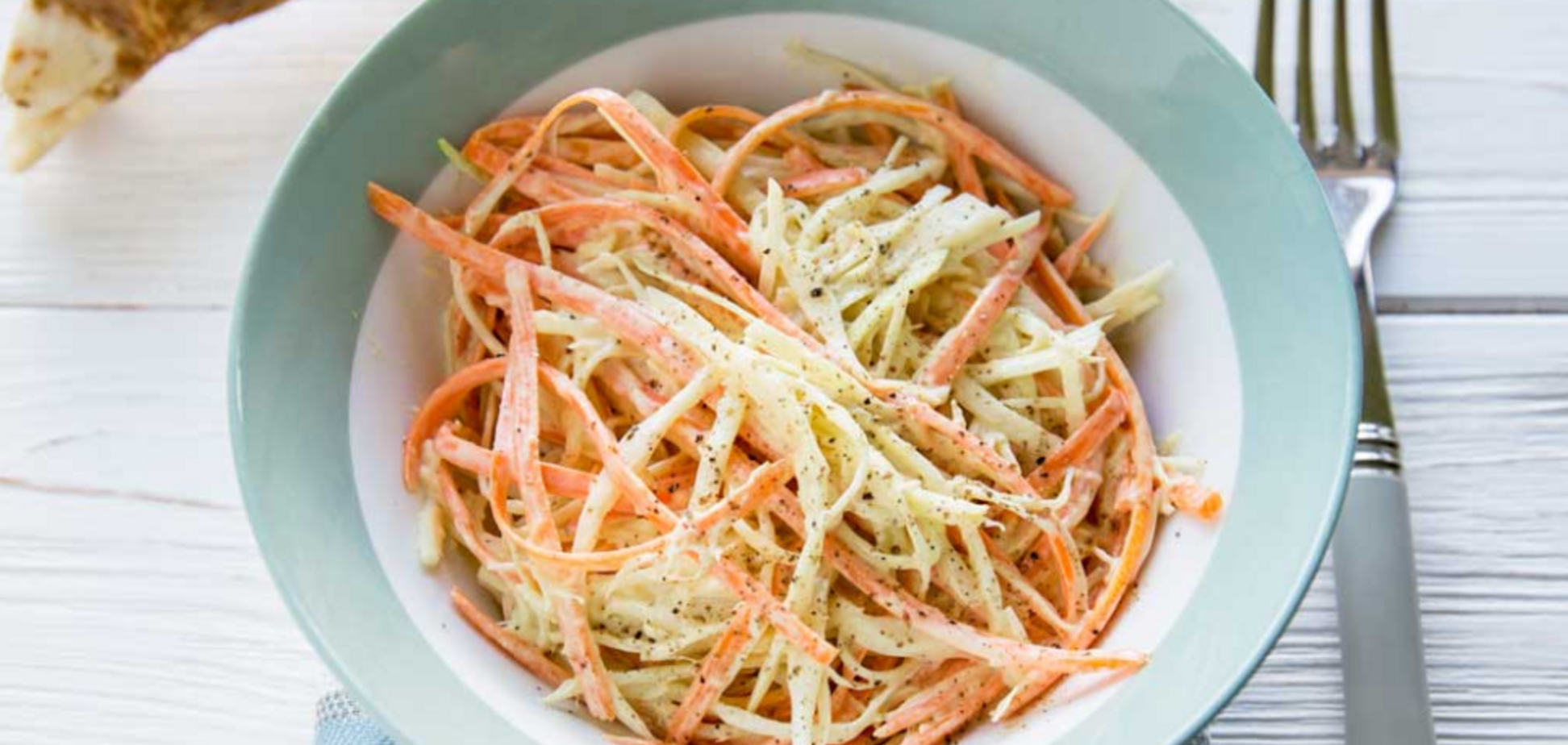 'Попробуйте - и не сможете жить без него': известный кулинар поделился интересным рецептом салата