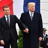''Мы - не вассалы'': Макрон разжег новый спор с Трампом