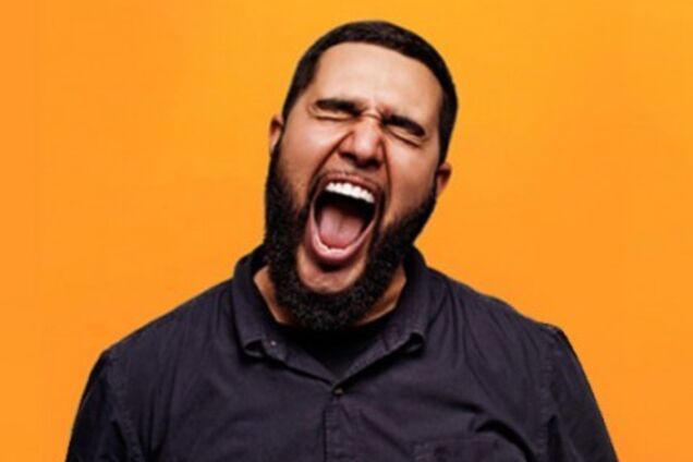 ''Восхищаюсь Путиным'': в Киеве выступил скандальный рэпер