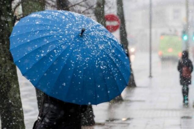 Йде антициклон: синоптик дала прогноз погоди на вихідні в Україні