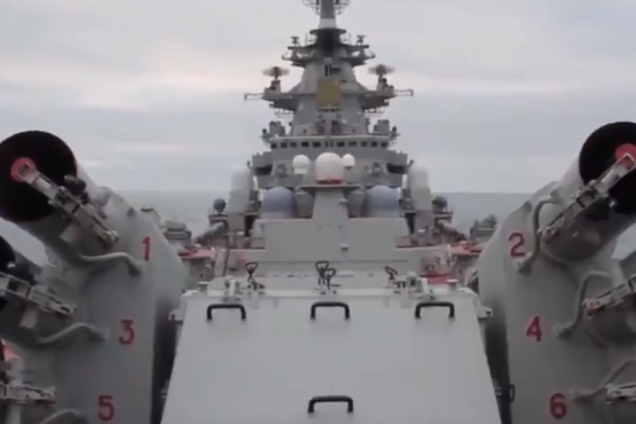 ''Он утонул?'' Россия оконфузилась грозным роликом об атомном крейсере