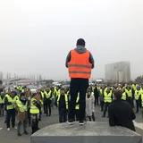Во Франции вспыхнули масштабные протесты: что происходит