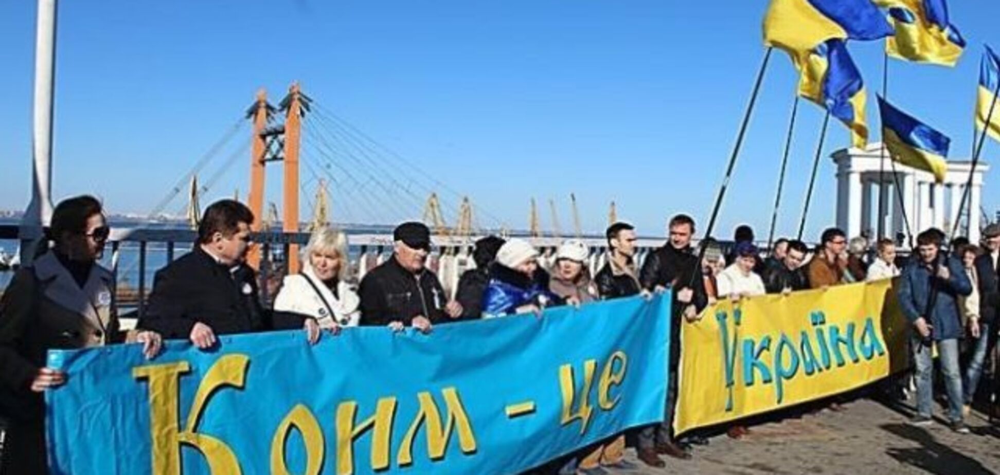 ''Украинцы с большой буквы'': Ницой восхитилась поступком семьи переселенцев