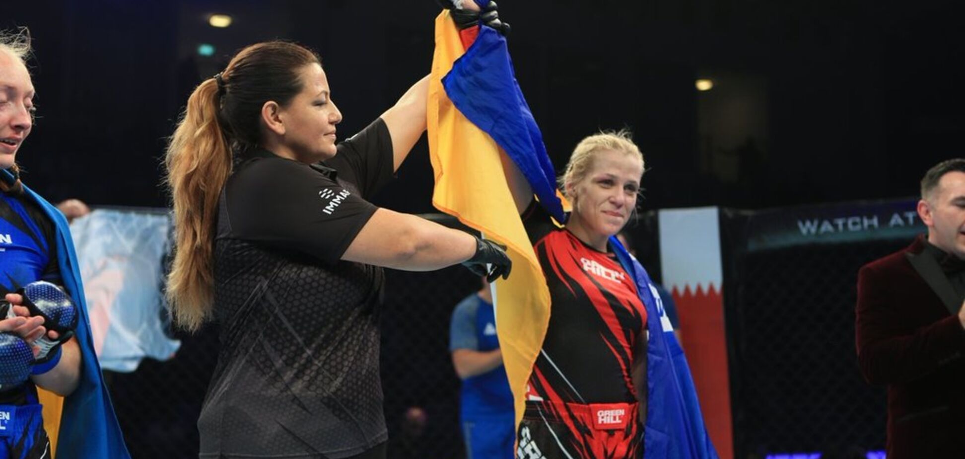 Впервые в истории: украинка стала чемпионкой мира по ММА