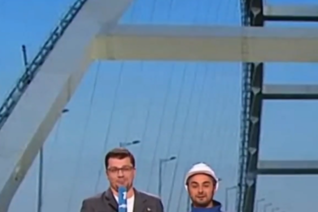 ''От Калининграда до Камчатки'': в 'Камеди клаб' едко высмеяли Крымский мост