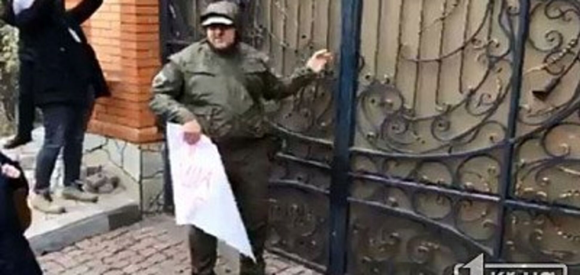Автокефалія для України: в УПЦ МП заявили про напад на резиденцію митрополита