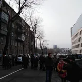 У Києві мітингувальники перекрили дорогу: відбулися сутички. Відео