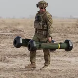 ''Відвели танки вглиб'': ''Л/ДНР'' перелякалися зброї США на Донбасі