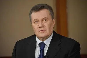 ''Не може навіть підвестися'': стало відомо, на скільки зліг Янукович