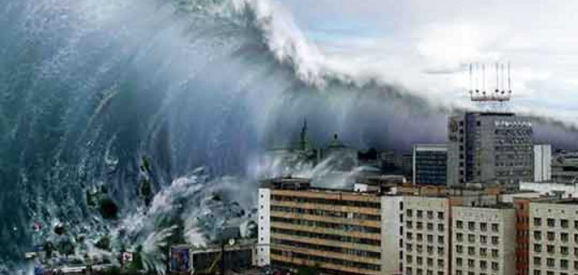 На популярный курорт Испании обрушился мощный ураган: видео