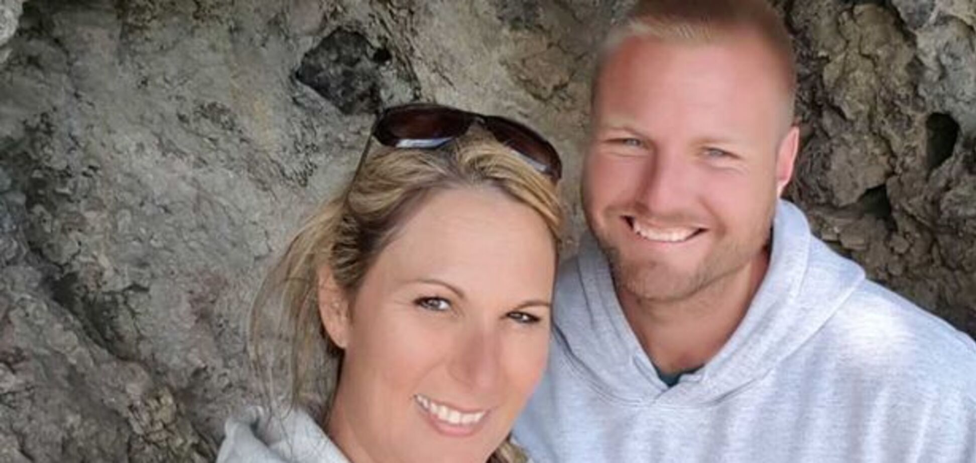 Держали в холодильнике и похоронили в вазоне: семья показала шокирующие фото мертвого ребенка