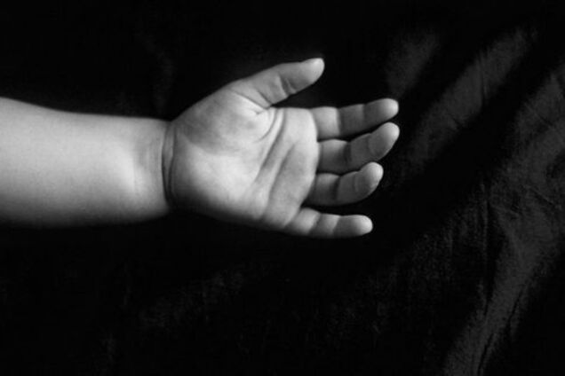 У Черкасах знайшли зарізане немовля: що відомо