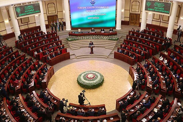 Подыграли Путину: еще одна страна пригрозила Украине санкциями