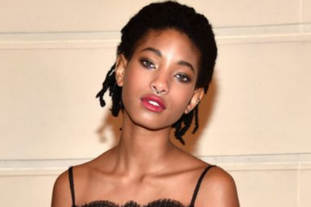 'Резала себя': дочь Уилла Смита призналась в попытке суицида