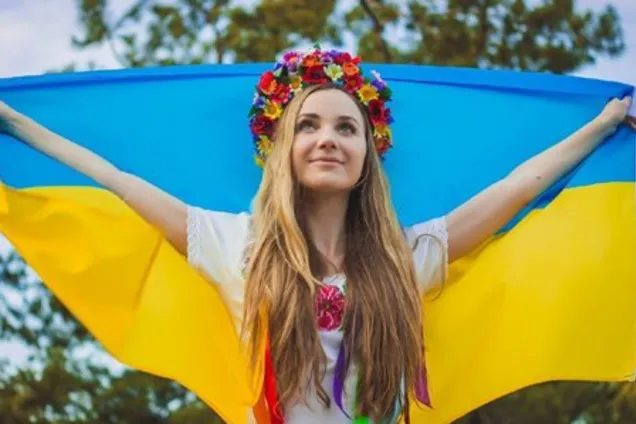 ''Высасывали из нас!'' Украинская поэтесса обвинила Россию в краже культуры