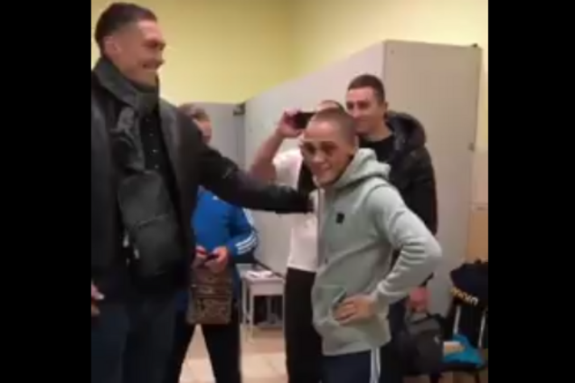 Усик совершил неожиданный поступок на чемпионате Украины