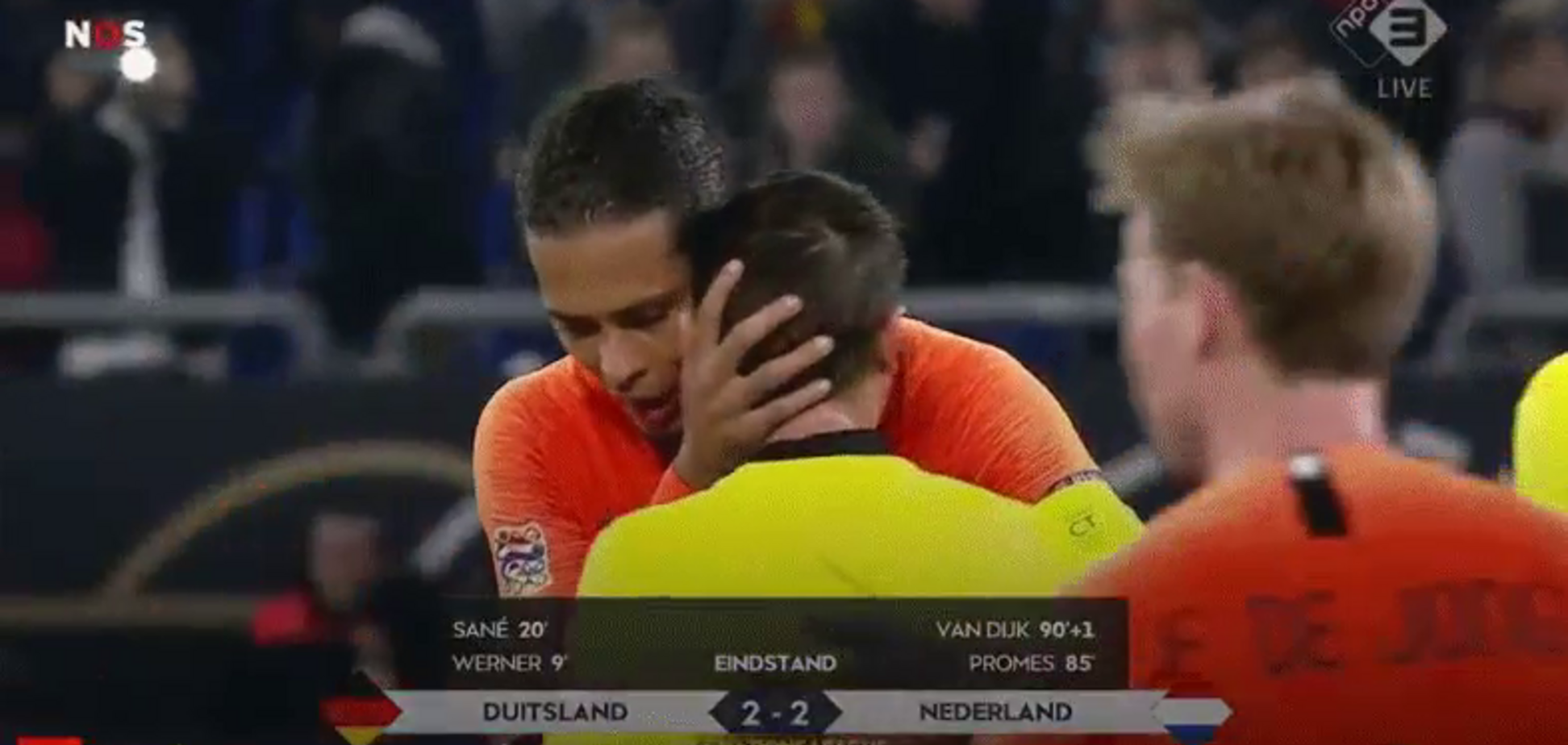 Главный арбитр разрыдался на матче Германия - Нидерланды