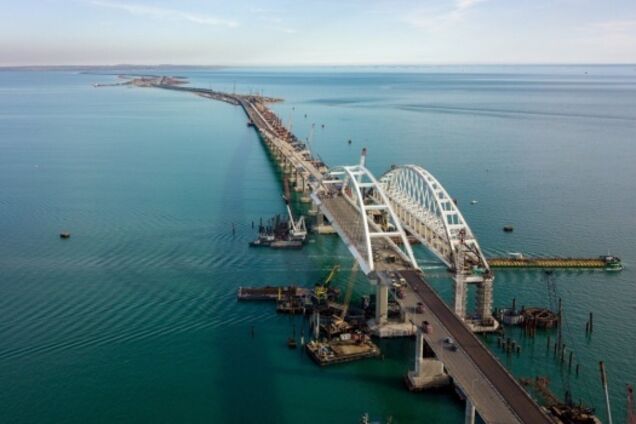 Крымский мост сдвинулся: автор проекта заговорил о крушении