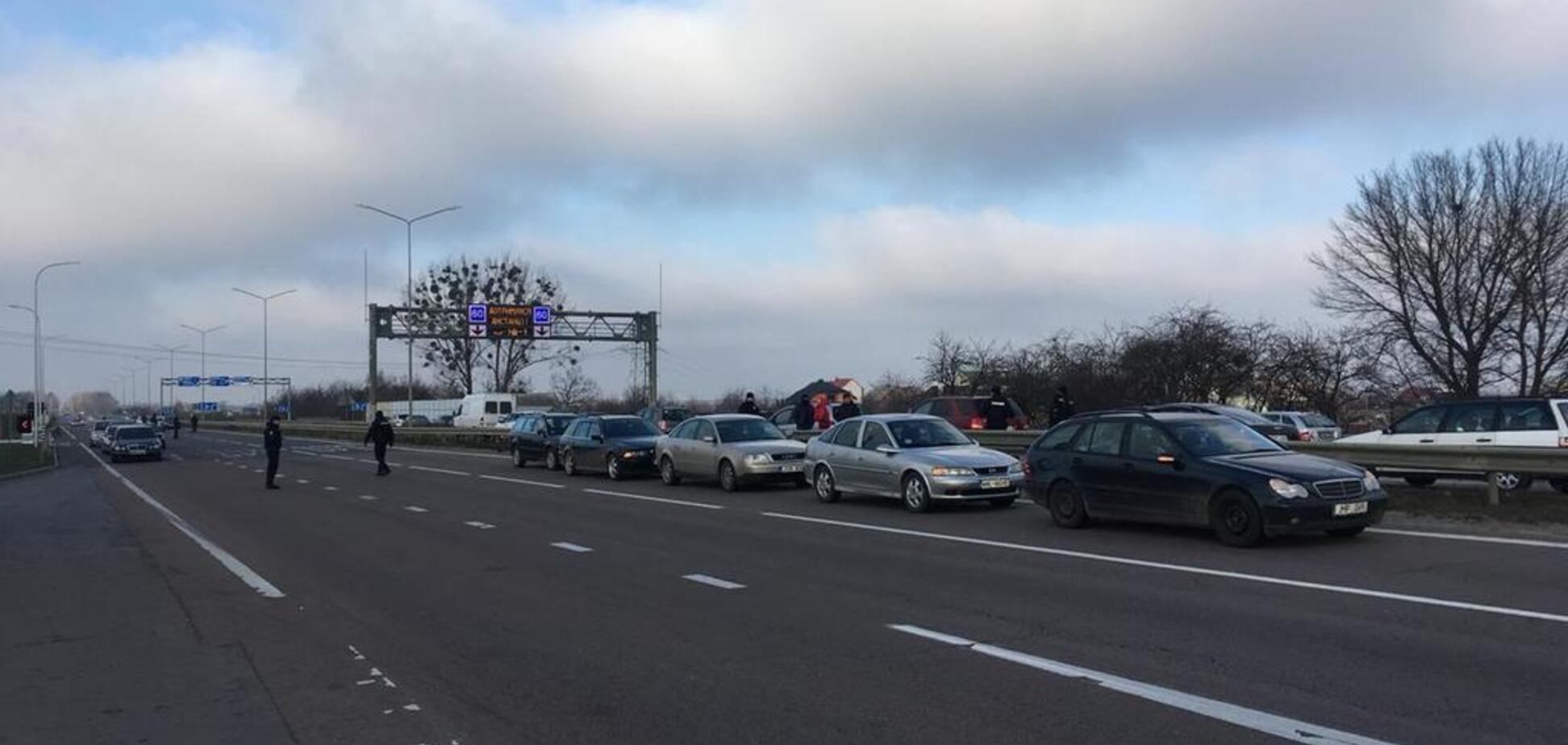 ''Євробляхери'' продовжили бунт на дорогах України: з'явилася мапа
