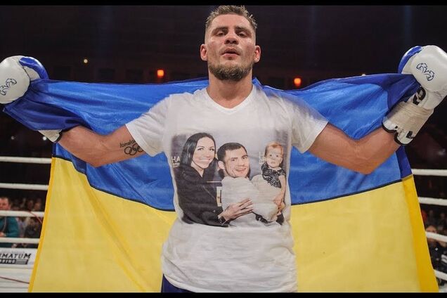 ''Родной дом'': непобедимый боксер-чемпион восхитился Украиной