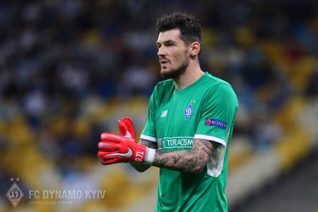 ''Еще зимой'': вратарь сборной Украины загнобил предателя 'Динамо'