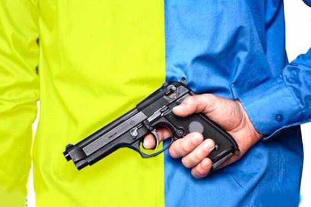 Миллион ''стволов'': генерал рассказал, как легализовать оружие украинцев