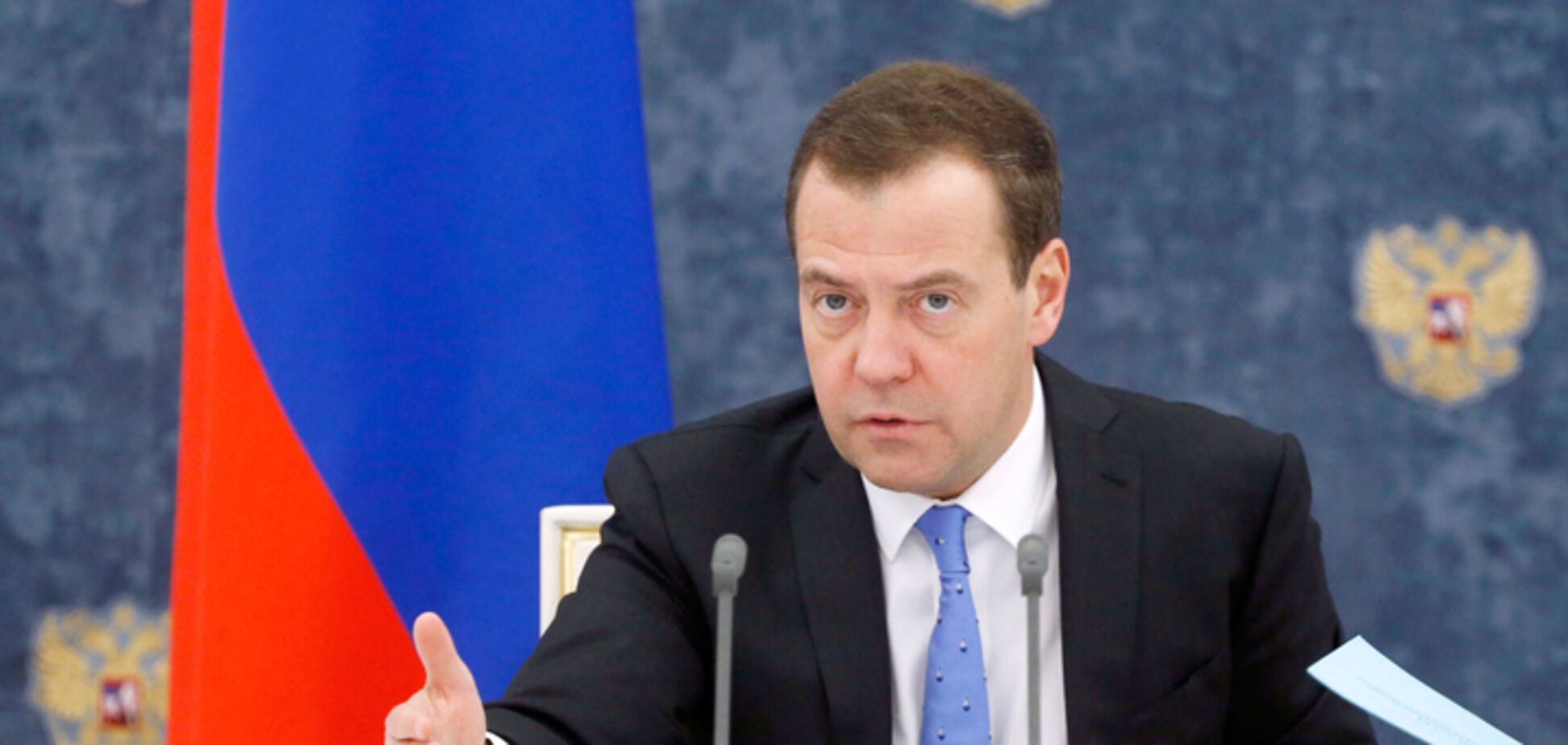 Тонкий слух Медведева раздражает одно слово