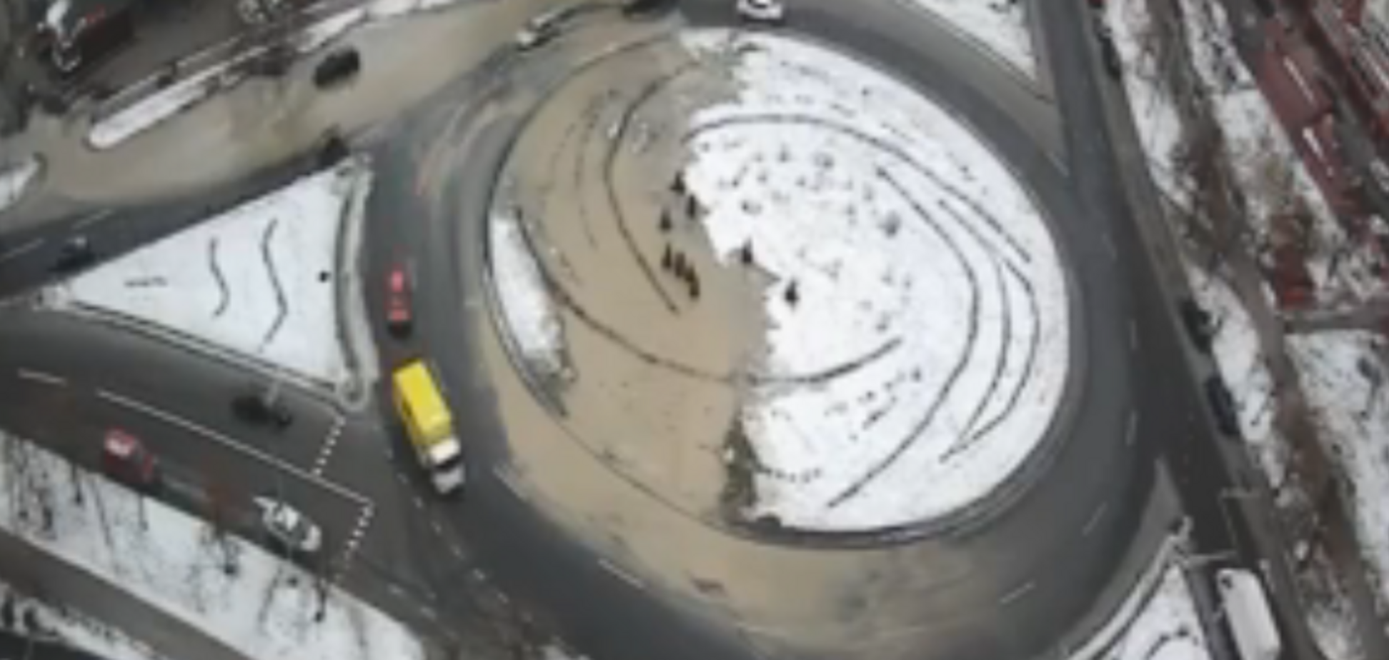  Житловий масив у Києві серйозно затопило: опубліковано відео