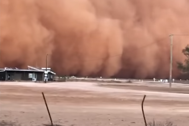 Австралию накрыла гигантская песчаная буря: фото и видео бушующей стихии 