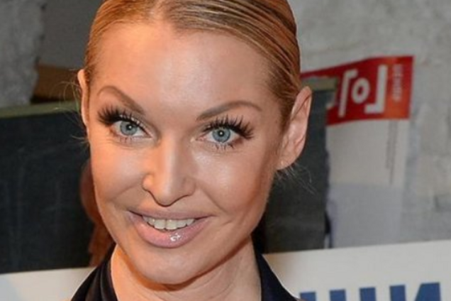 'Чуть не стошнило': Волочкова разозлила сеть новым фото своего тела