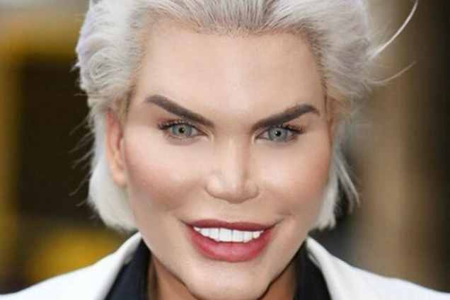 Миллионы за удаление гениталий: живому Кену сделали странное предложение