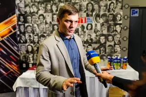 Сейчас вся крымская история пребывает в тени — актер-АТОшник