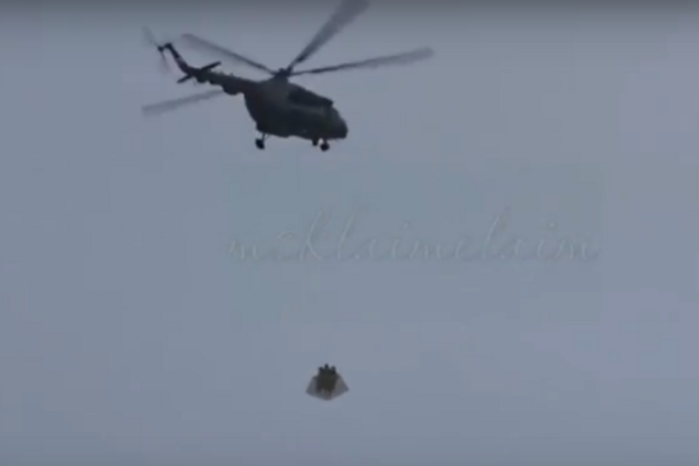 Військові вертольоти над Кремлем: розкрита таємниця загадкових польотів