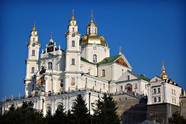 ''Масштабное давление'': РПЦ разозлило решение по Почаеву