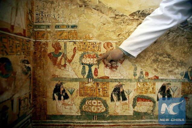 У Єгипті знайшлася загадкова гробниця: дивовижні фото