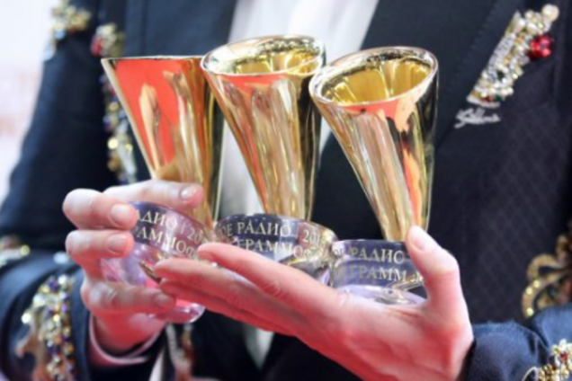 Золотой Граммофон