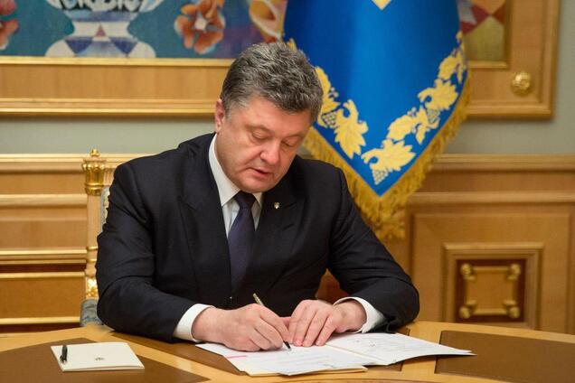 Стрелять на поражение: Порошенко подписал исторический закон о Черном море