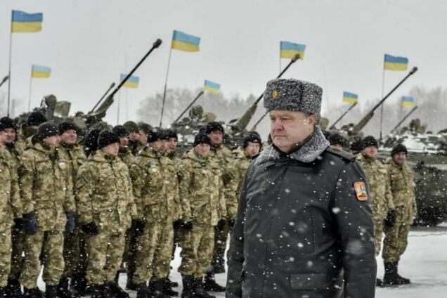 Введення воєнного стану в Україні: помічено важливий нюанс