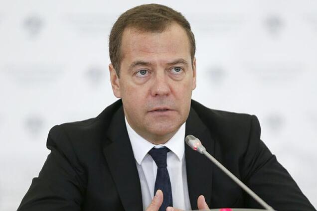 Скидки еще в силе: Медведев выступил с предложением к Украине по газу