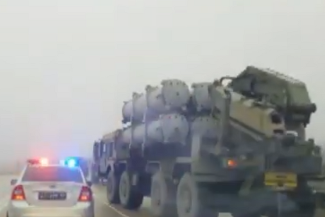 Росія стягнула небезпечну зброю у Керч: опубліковане відео