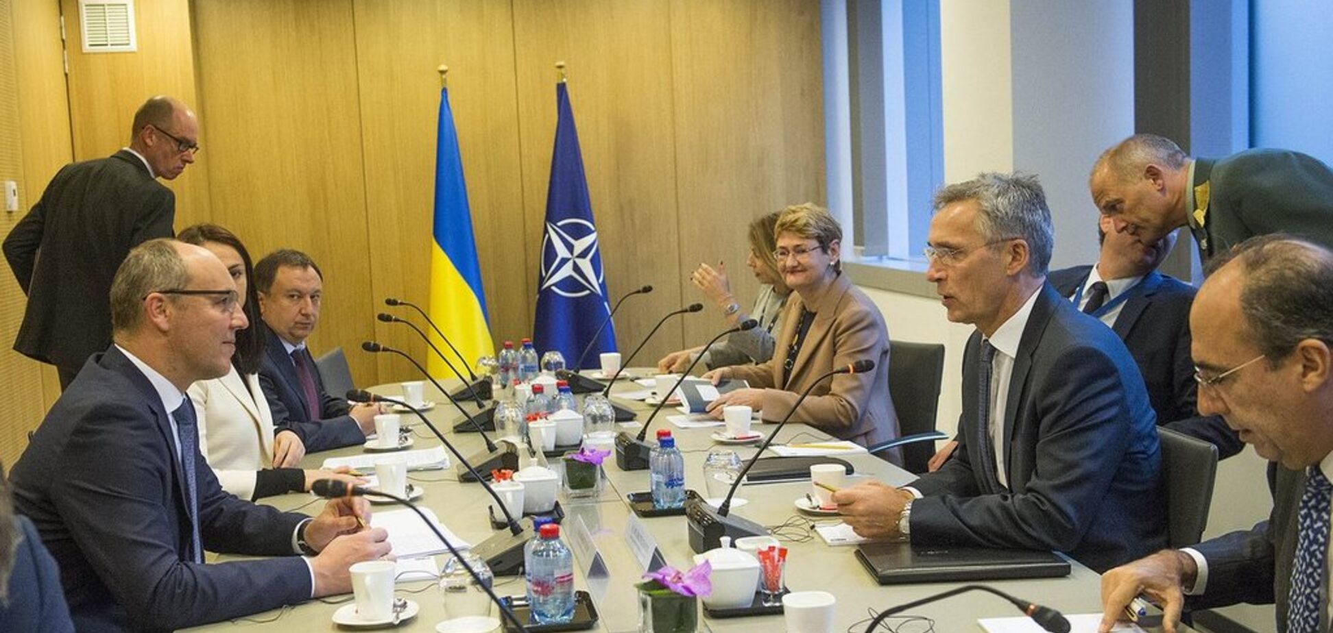 Агресія Росії: Україна закликала НАТО перекинути кораблі в Чорному морі