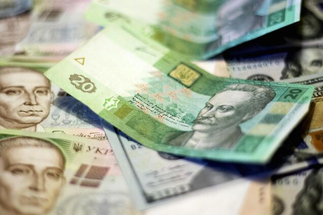 Украинцам через несколько дней повысят пенсии, зарплаты и выплаты: как разбогатеем