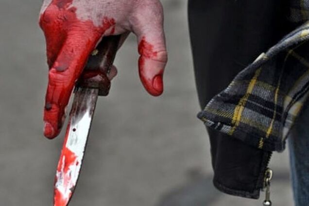 В Запорожье мужчина  в порыве ревности зарезал приятеля